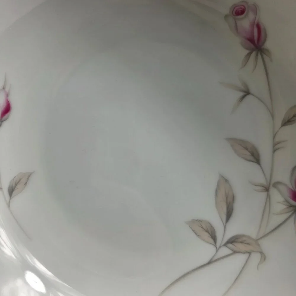 Seizan Fine China Lasting Rose 9 Inch Serving Bowl White Pink Roses Gray Leaves